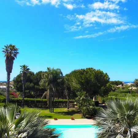 Sicily Luxury Pool